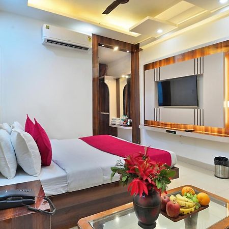 Hotel Star Villa - Budget Friendly Нью-Делі Екстер'єр фото