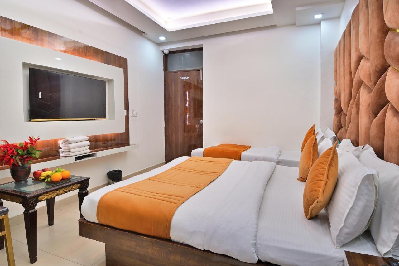 Hotel Star Villa - Budget Friendly Нью-Делі Екстер'єр фото