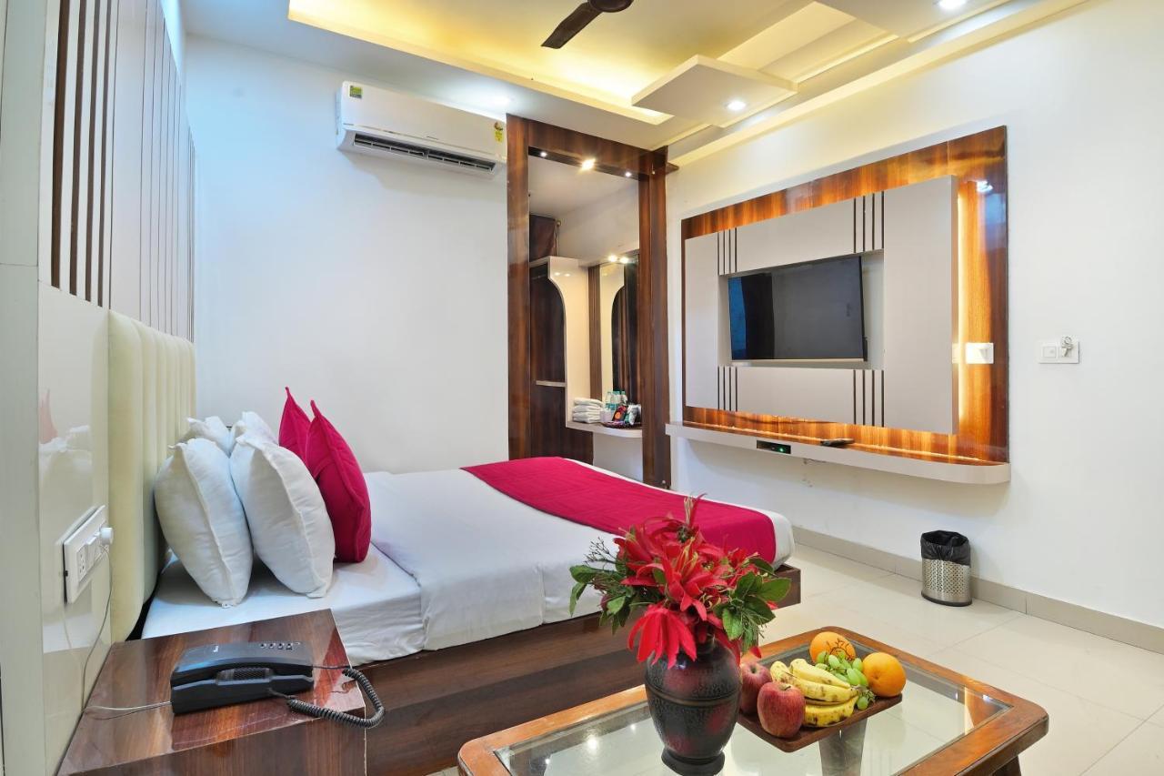 Hotel Star Villa - Budget Friendly Нью-Делі Екстер'єр фото