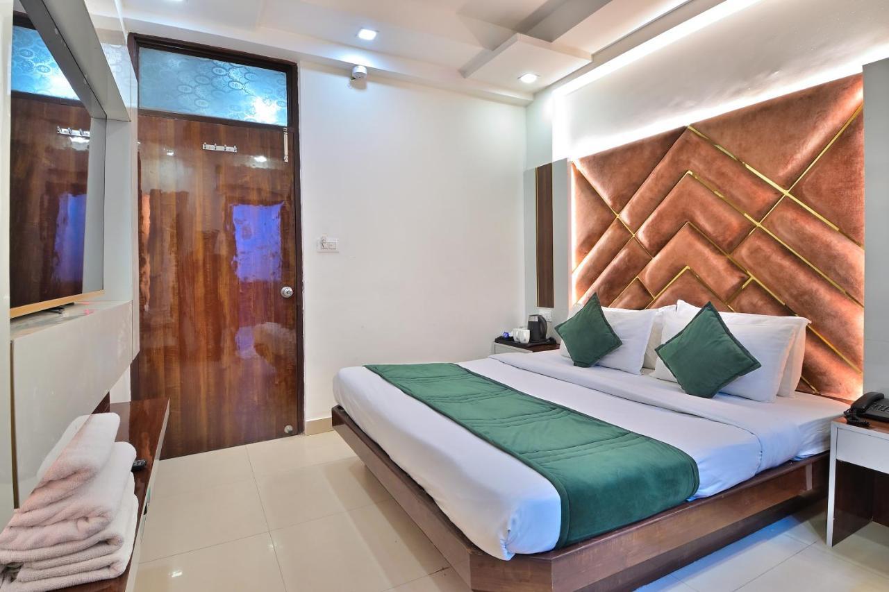 Hotel Star Villa - Budget Friendly Нью-Делі Екстер'єр фото