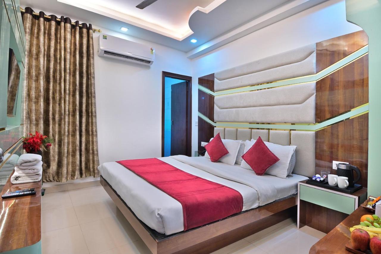 Hotel Star Villa - Budget Friendly Нью-Делі Екстер'єр фото