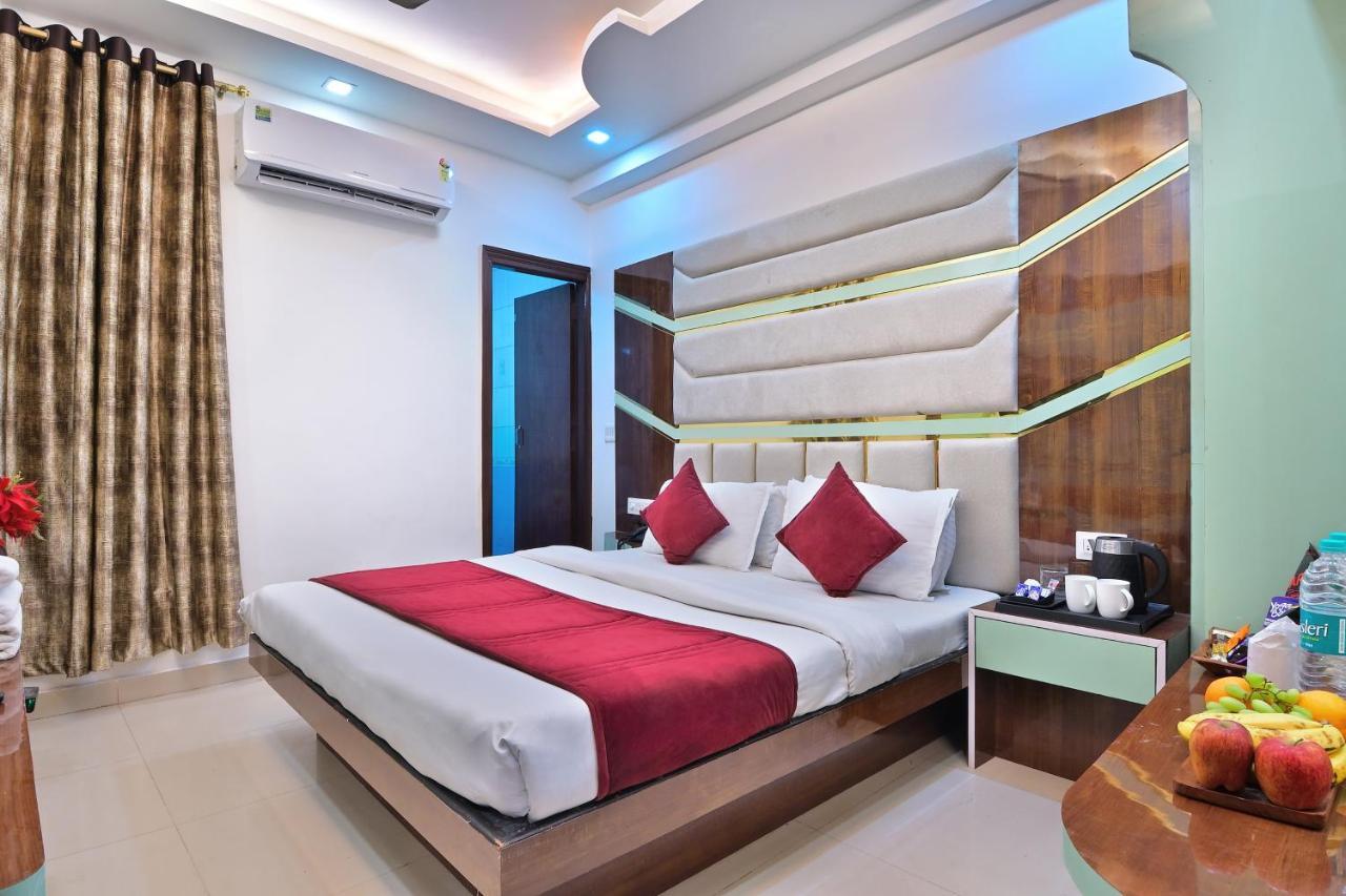 Hotel Star Villa - Budget Friendly Нью-Делі Екстер'єр фото