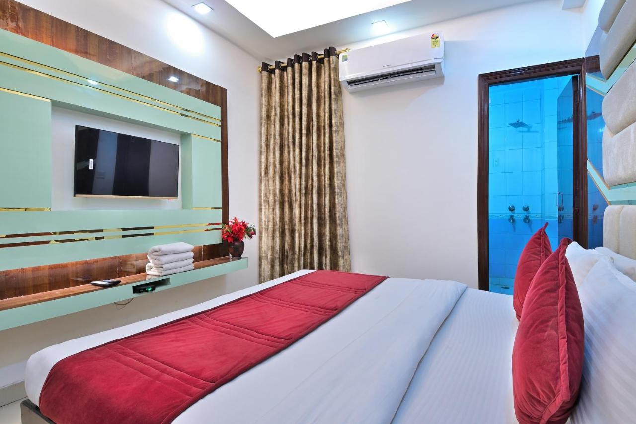 Hotel Star Villa - Budget Friendly Нью-Делі Екстер'єр фото