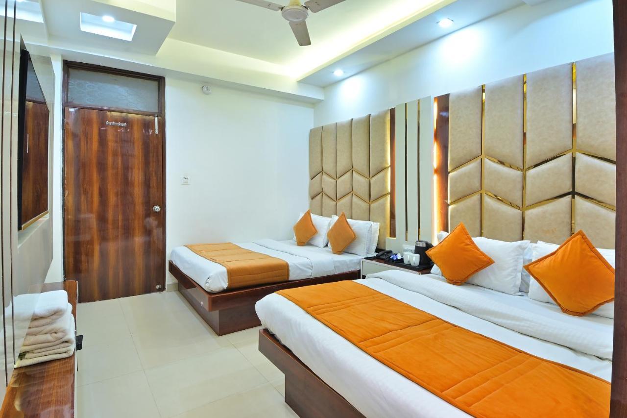 Hotel Star Villa - Budget Friendly Нью-Делі Екстер'єр фото